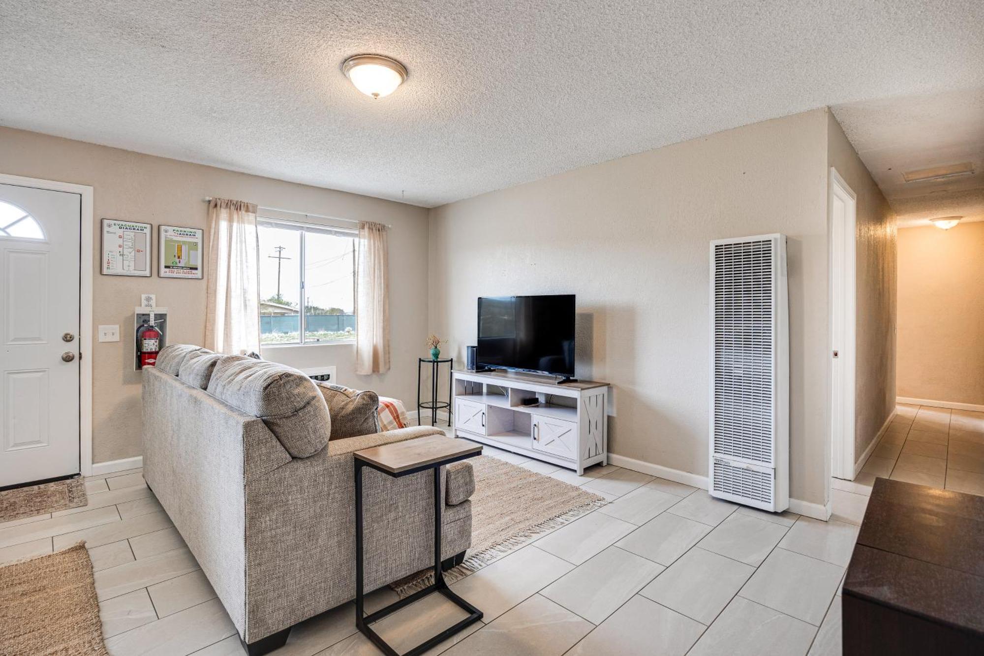 Convenient Joshua Tree Apartment - Walk To Town! Экстерьер фото