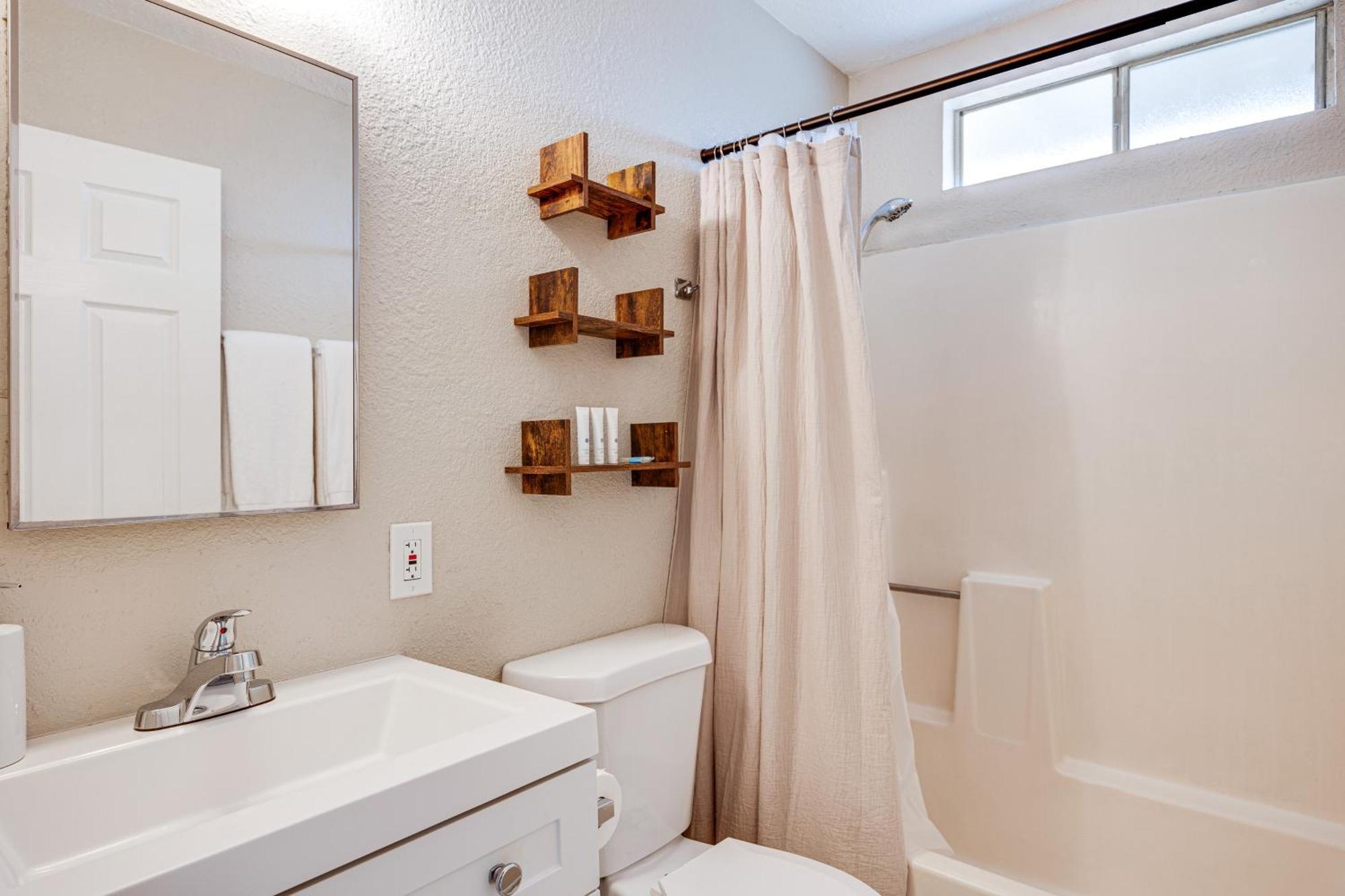 Convenient Joshua Tree Apartment - Walk To Town! Экстерьер фото
