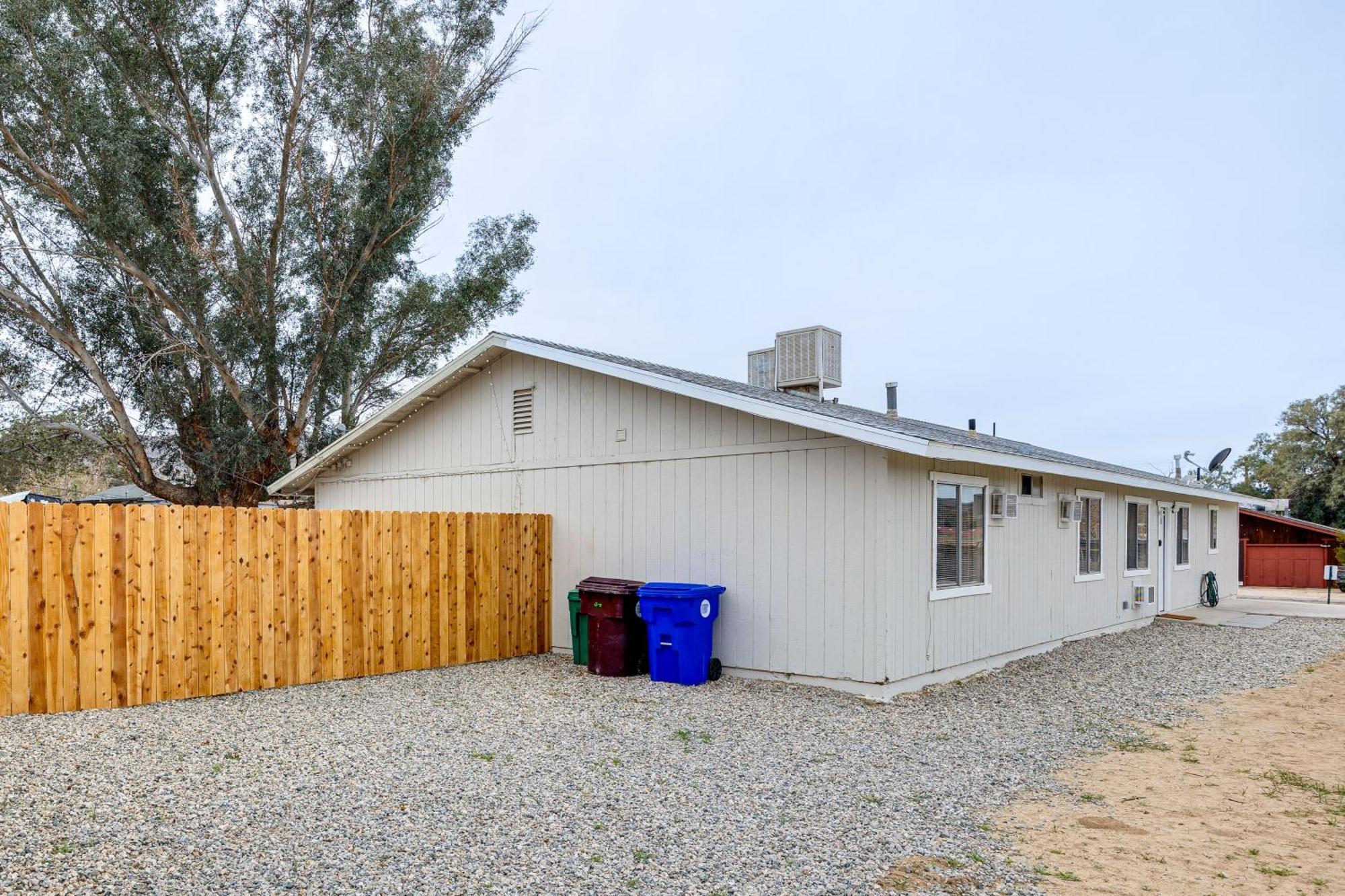 Convenient Joshua Tree Apartment - Walk To Town! Экстерьер фото